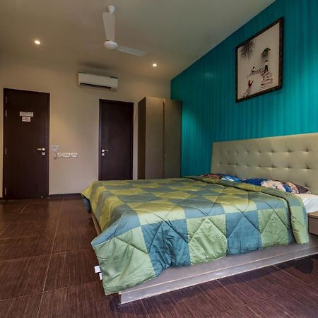 Saffronstays Aspen, Lonavala - Luxury Pool Villa With Games And Tv Room Near Bhushi Dam Luaran gambar