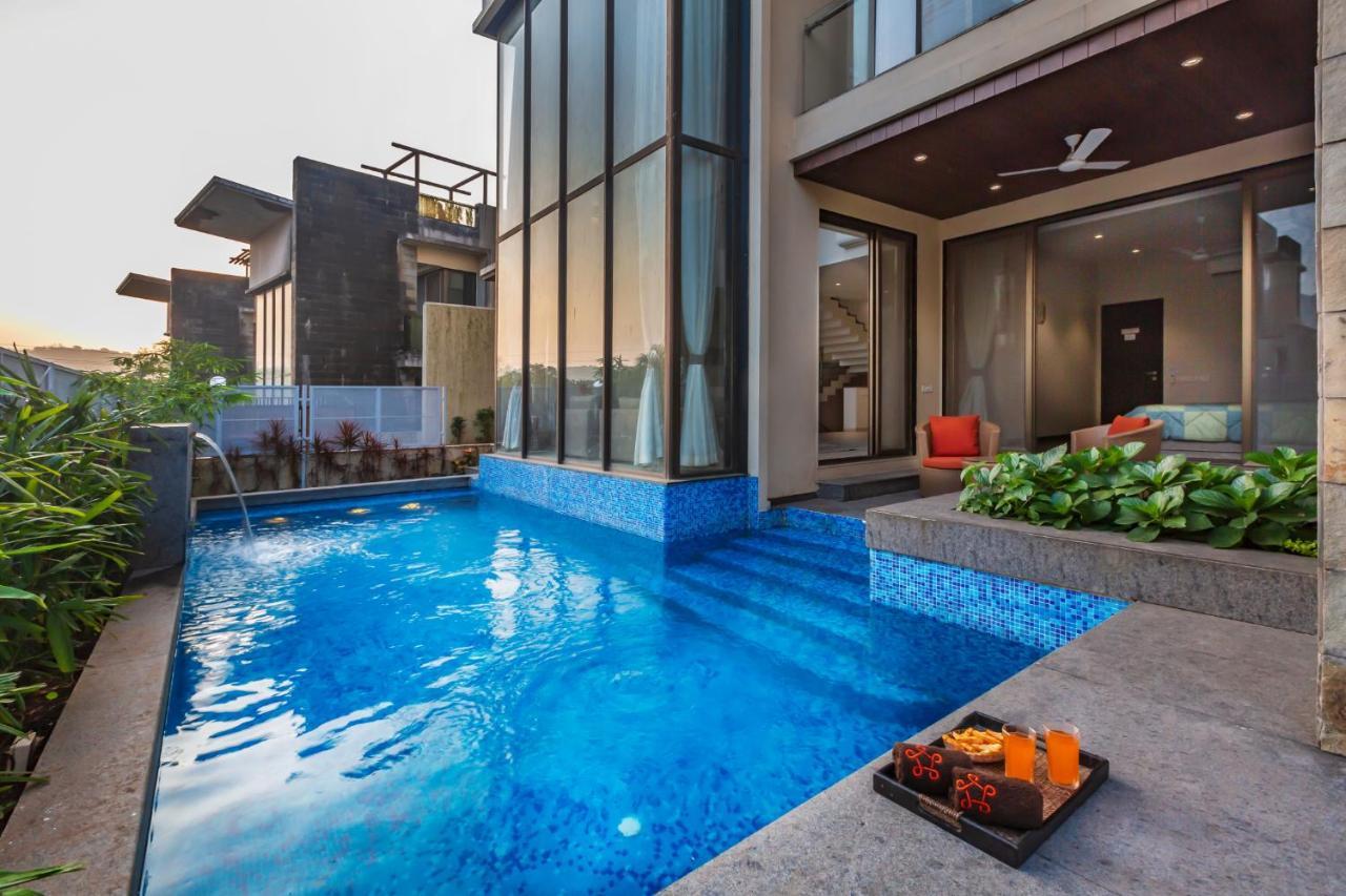 Saffronstays Aspen, Lonavala - Luxury Pool Villa With Games And Tv Room Near Bhushi Dam Luaran gambar