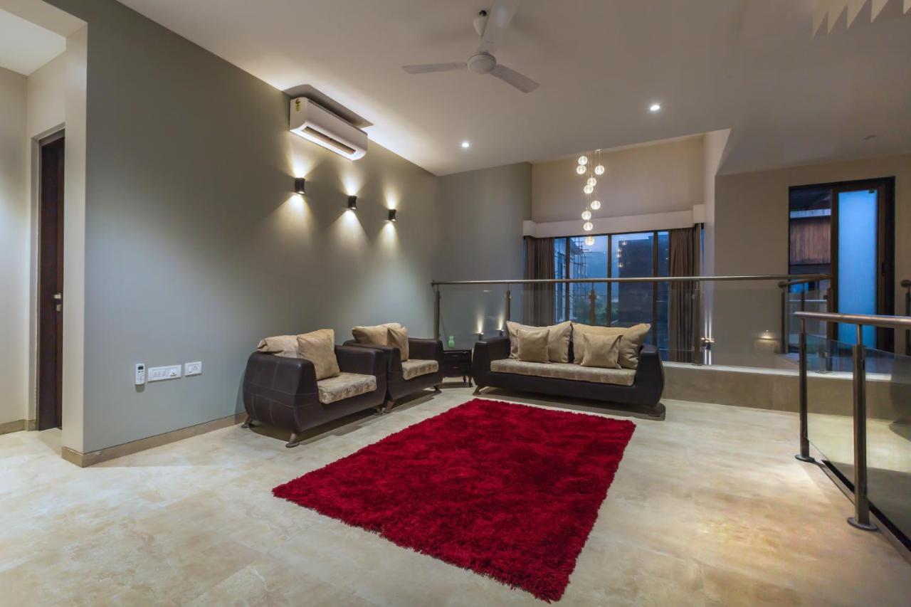 Saffronstays Aspen, Lonavala - Luxury Pool Villa With Games And Tv Room Near Bhushi Dam Luaran gambar