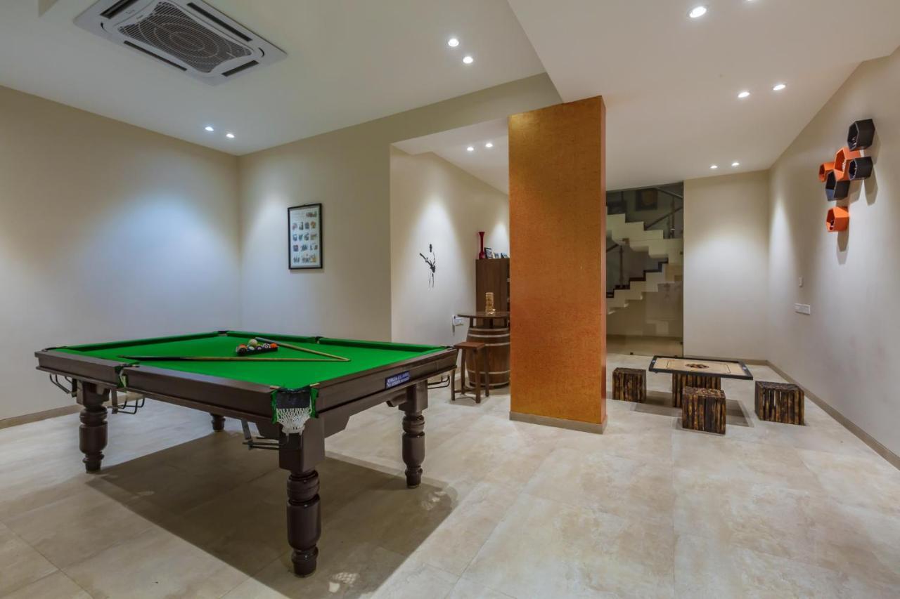 Saffronstays Aspen, Lonavala - Luxury Pool Villa With Games And Tv Room Near Bhushi Dam Luaran gambar
